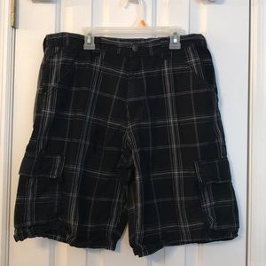 “WRG JEANS CO” Boys Cargo Pants. Size 18 Husky.